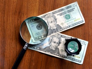 Detect-Counterfeit-US-Money-Step-3