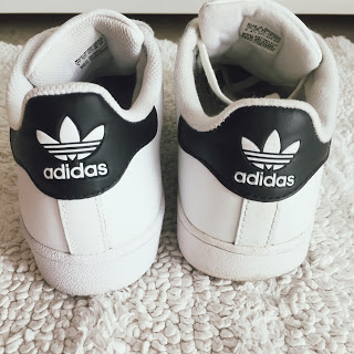 How to tell if Adidas Superstar shoes are fake or real